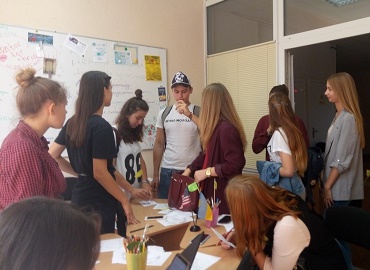 Презентація Центру програм з лідерства служіння