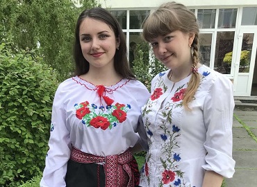 Вітаємо переможниць ІІ туру Всеукраїнського конкурсу студентських наукових робіт зі спеціальності «Освітні, педагогічні науки»! Вітаємо переможниць ІІ туру Всеукраїнського конкурсу студентських наукових робіт зі спеціальності «Освітні, педагогічні науки»!