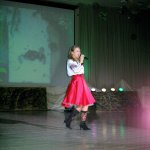 У виконанні Анастасії Зикової звучить пісня ЗЕЛЕН КЛЕН