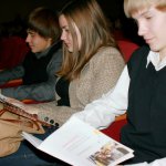 Випускники шкіл із зацікавленістю читали про Університету