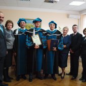 Фото на згадку про зустріч у Педагогічному інституті