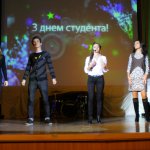 Веселі та імпровізаційні ведучі