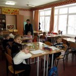 Заняття художньої студії З УКРАЇНОЮ В СЕРЦІ в рамках соціального проекту