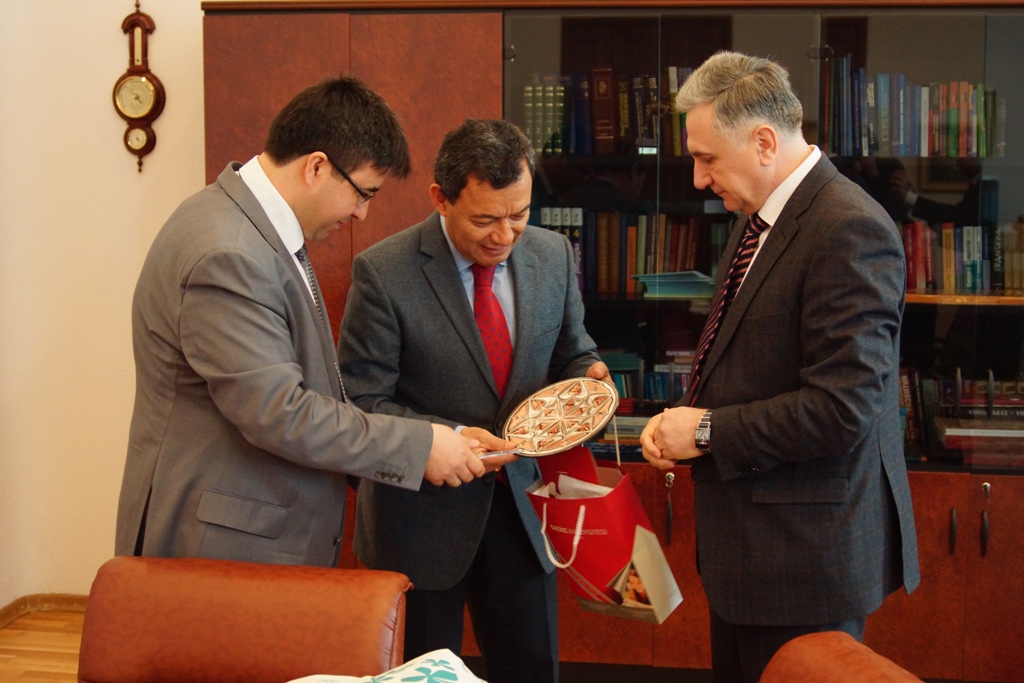 preview 11 03 str rozv osv