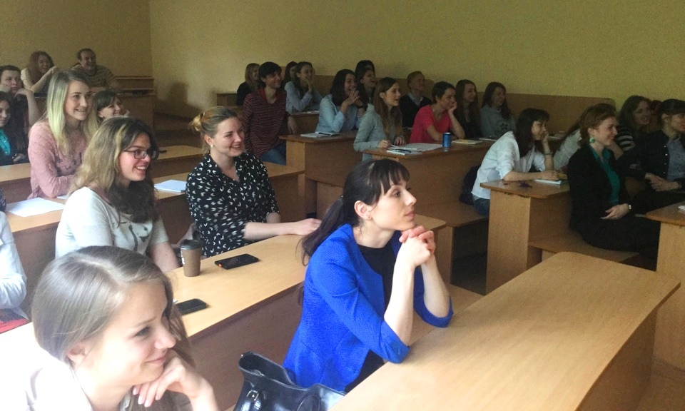 787E029F-E36D-4A16-85C3-67C90F74059C