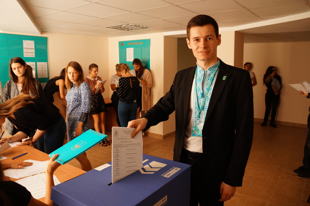 Фото з Вибори студентського активу
