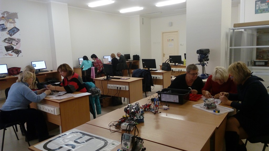 "STEM-освіта" на Програмі підвищення кваліфікації керівників навчальних закладів  м. Києва 2016-2017 н.р.