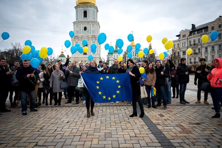 Громадська акція - «Pulse of Europe» на підтримку європейських цінностей
