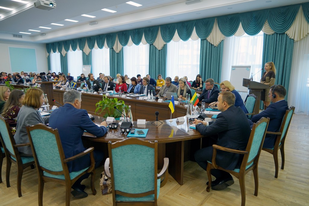 Міжнародна науково-практична конференція «Цькування у шкільних колективах (булінг): політики і практики запобігання та подолання» Міжнародна науково-практична конференція «Цькування у шкільних колективах (булінг): політики і практики запобігання та подолання»