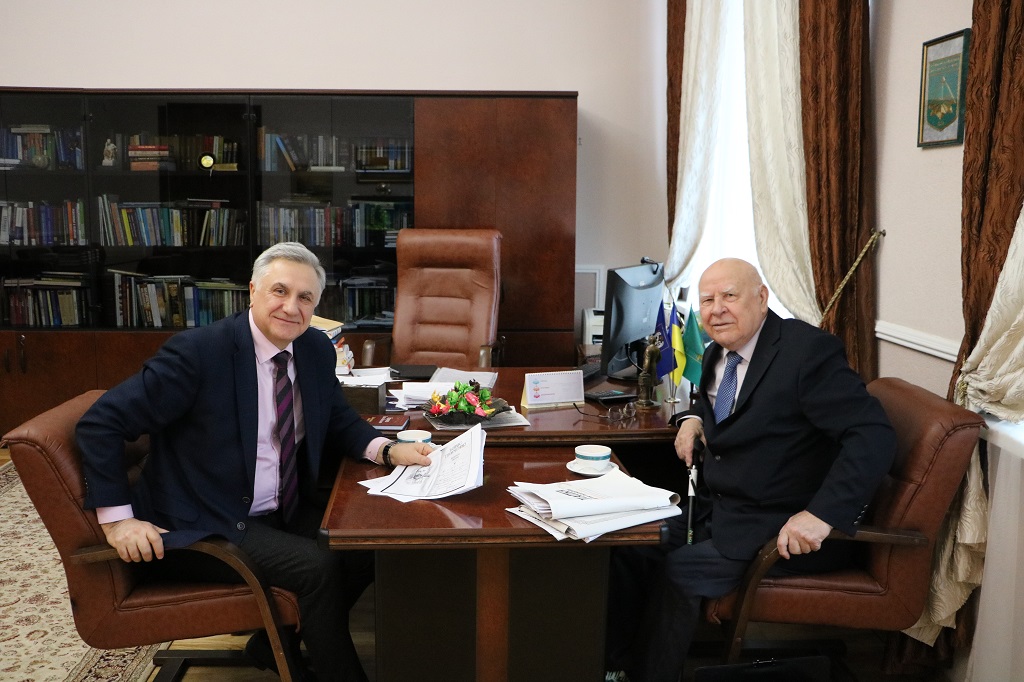 Зустріч ректора з провідним науковим співробітником НДЛ грінченкознавства, професором Яременко Василем Васильовичем