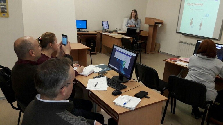 Спільнота математиків на тренінгу «Використання IBL при вивченні математики - 4» Спільнота математиків на тренінгу «Використання IBL при вивченні математики - 4»