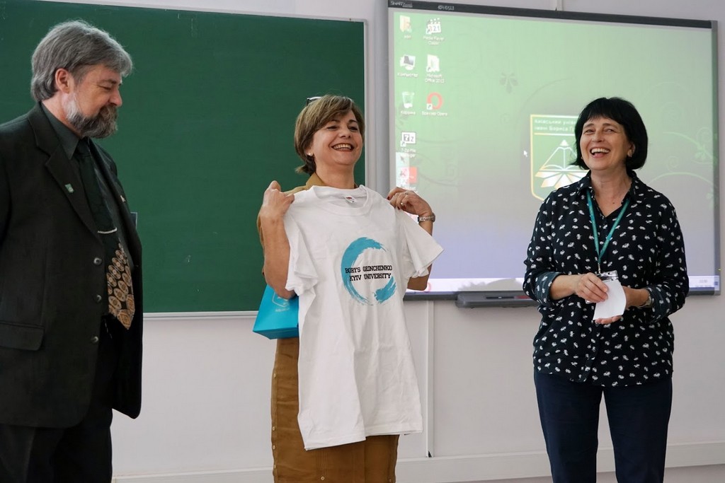 Фестиваль науки-2019: гостьова лекція Тимчасового повіреного у справах Республіки Куба Натачі Діас Агілери на тему «Україна – Куба: аспекти співробітництва» Фестиваль науки-2019: гостьова лекція Тимчасового повіреного у справах Республіки Куба Натачі Діас Агілери на тему «Україна – Куба: аспекти співробітництва»