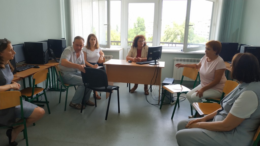 Робоча зустріч учасників міжнародного проекту «Партнерство для навчання та викладання математики в університеті» (PLATINUM) 06 05 PLATINUM01