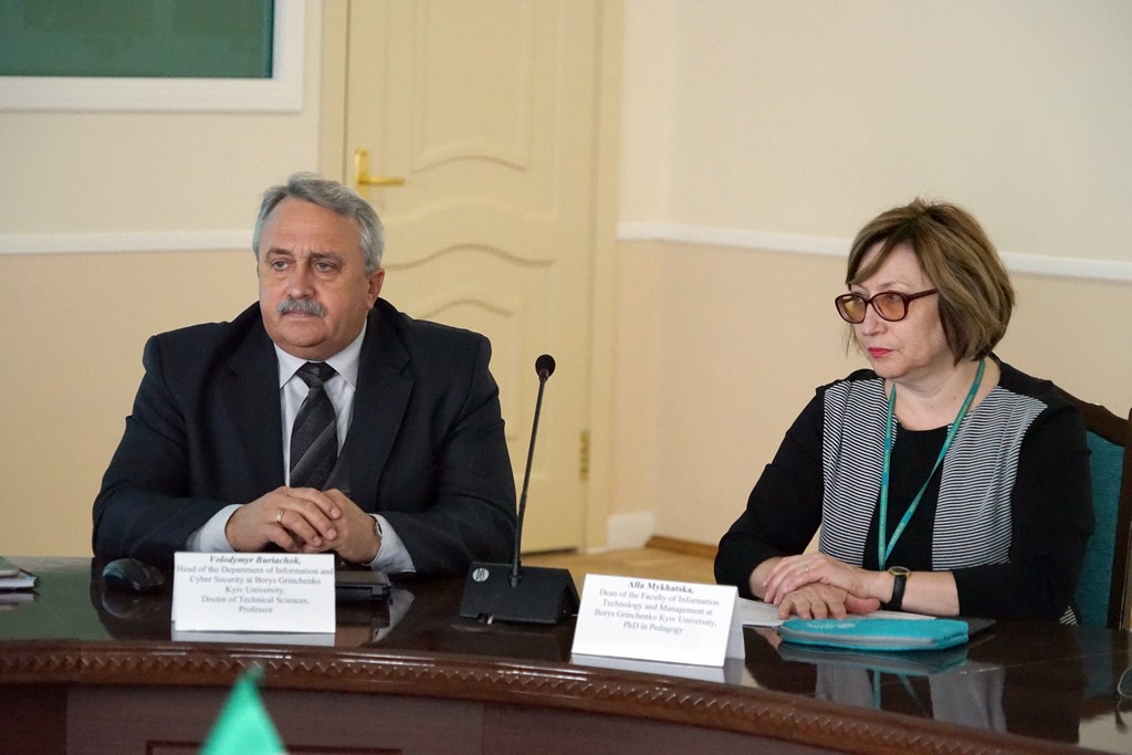 Міжнародна науково-практична конференція IEEE «Проблеми інфокомунікацій. Наука і техніка» Міжнародна науково-практична конференція IEEE «Проблеми інфокомунікацій. Наука і техніка»