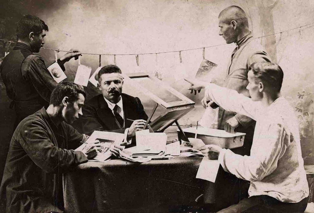 Фестиваль науки – 2020: Презентація монографії «Енциклопедія полону: український Раштат (створення та діяльність громади «Самостійна Україна», 1915-1918 рр.)» Фестиваль науки – 2020: Презентація монографії «Енциклопедія полону: український Раштат (створення та діяльність громади «Самостійна Україна», 1915-1918 рр.)»