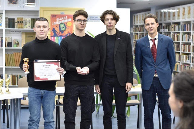 Студенти-правники зайняли 3 місце на Всеукраїнському антикорупційному мут-корті Студенти-правники зайняли 3 місце на Всеукраїнському антикорупційному мут-корті