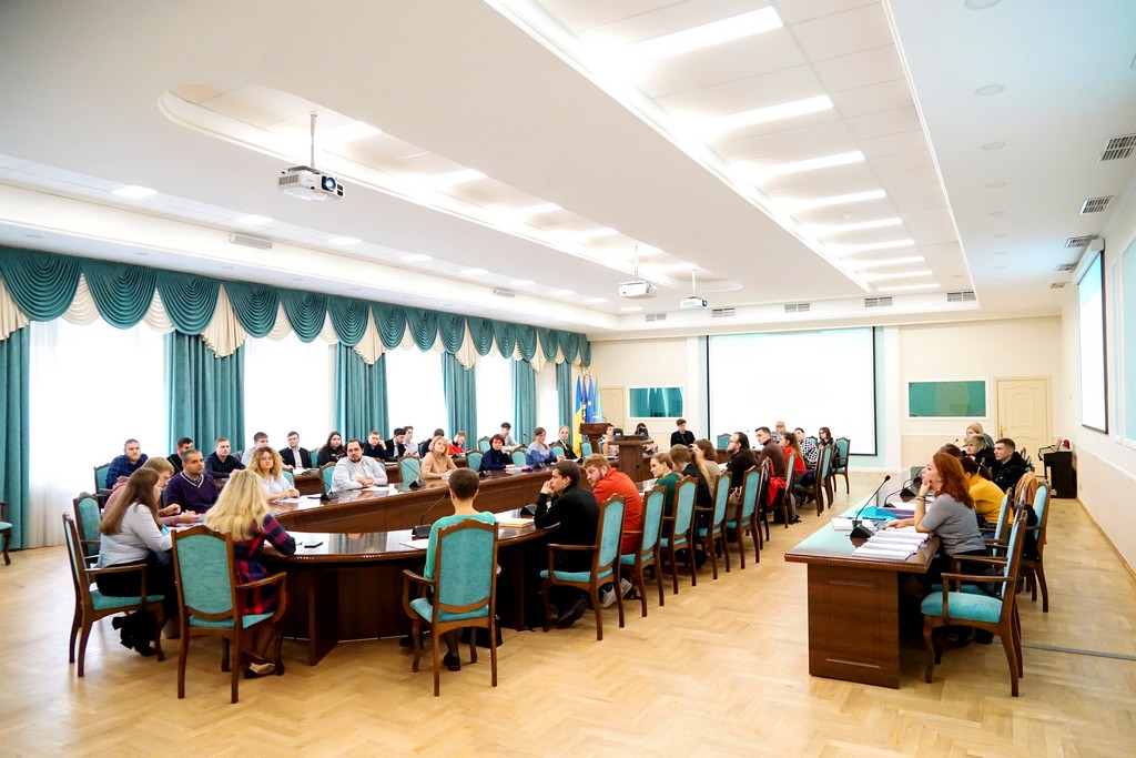 Організаційні збори з аспірантами першого року навчання Організаційні збори з аспірантами першого року навчання