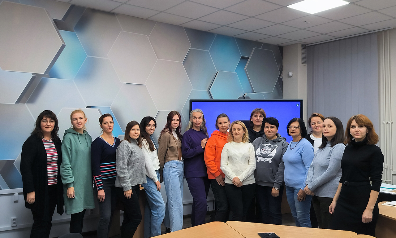 Тренінг для колективу спеціалізованої школи № 250  в цифровому хабі інноваційних рішень