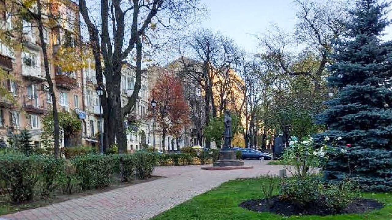 Осінній місячник з благоустрою Осінній місячник з благоустрою