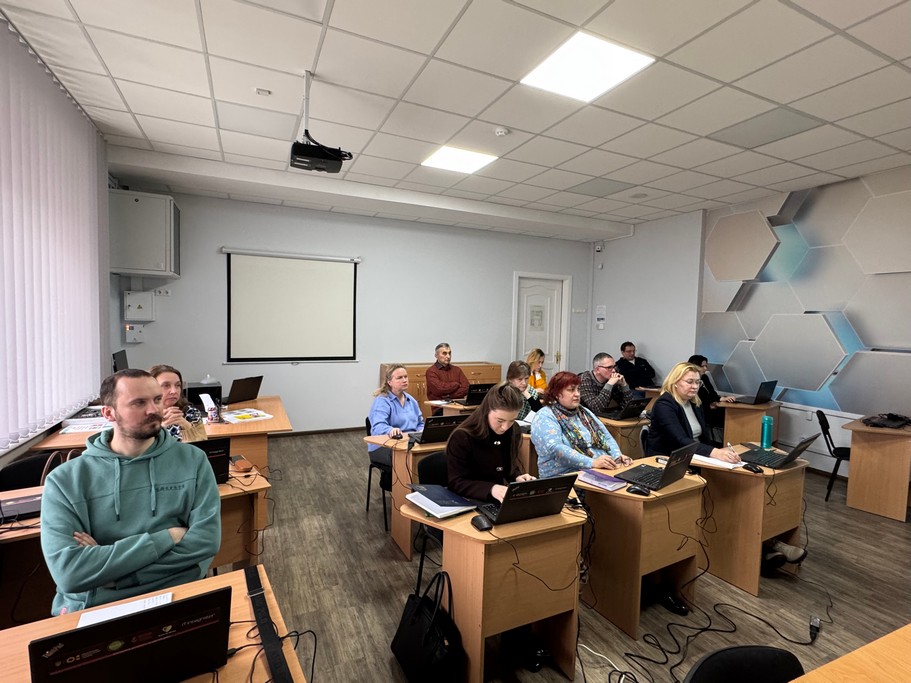 Тренінги для викладачів Університету в Цифровому хабі інноваційних рішень