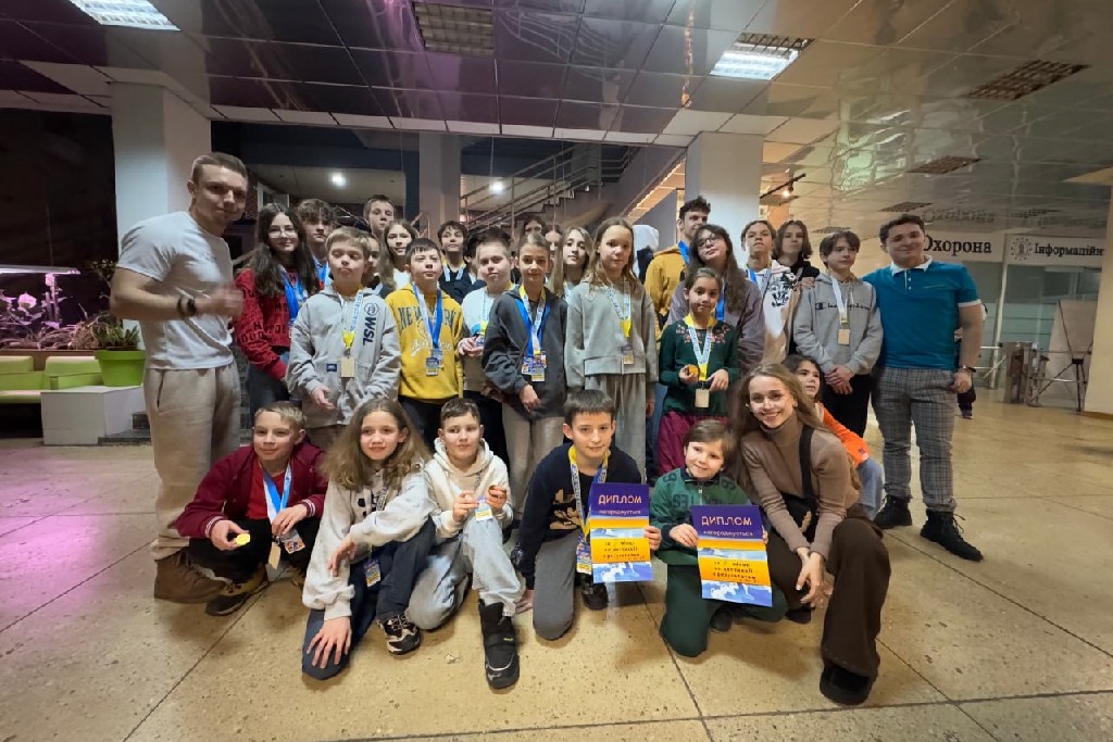 Тріумфальна перемога «Grinchenko swimming» на змаганнях «Gold Wave»