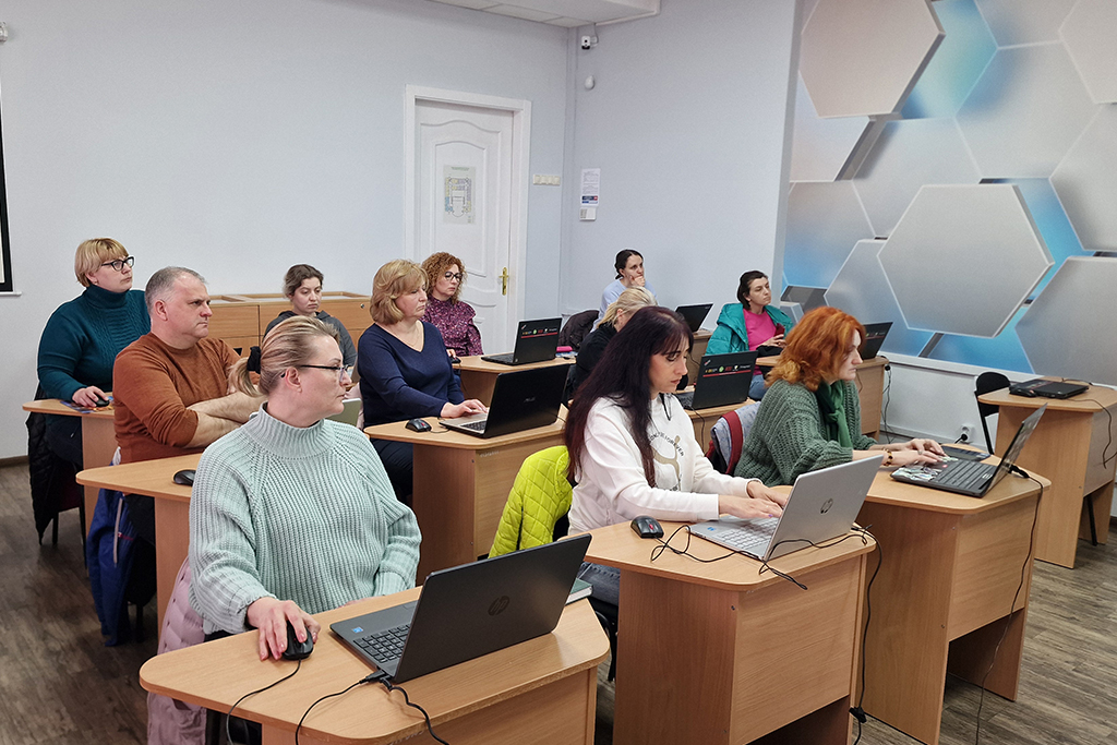 Продовження тренінгів в Цифровому хабі інноваційних рішень