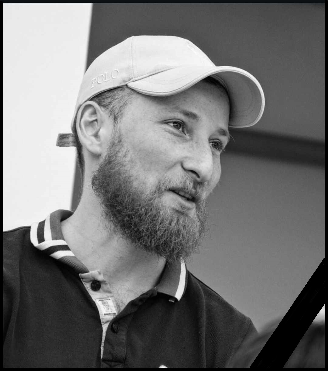 Світлій пам'яті Єрмолаєва Юрія